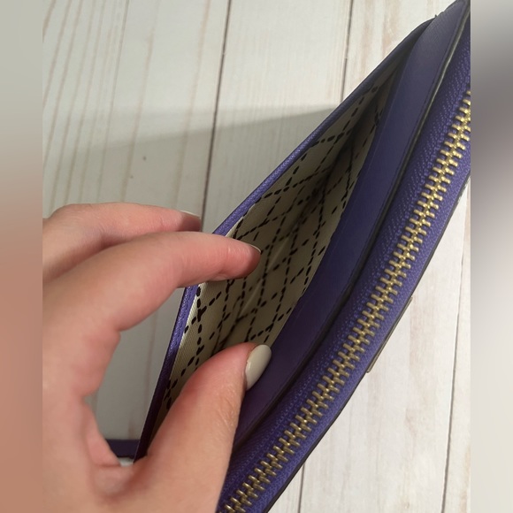 Kate Spade Large Continental Wallet - Picture 9 of 11